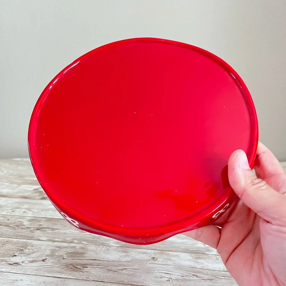 Target Bullseye Playground Christmas Red with White Bows Ceramic Cake Stand🎀